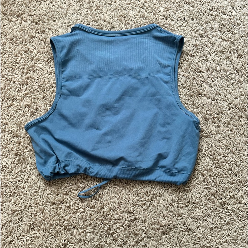 Cropped workout top - Picture 2 of 2